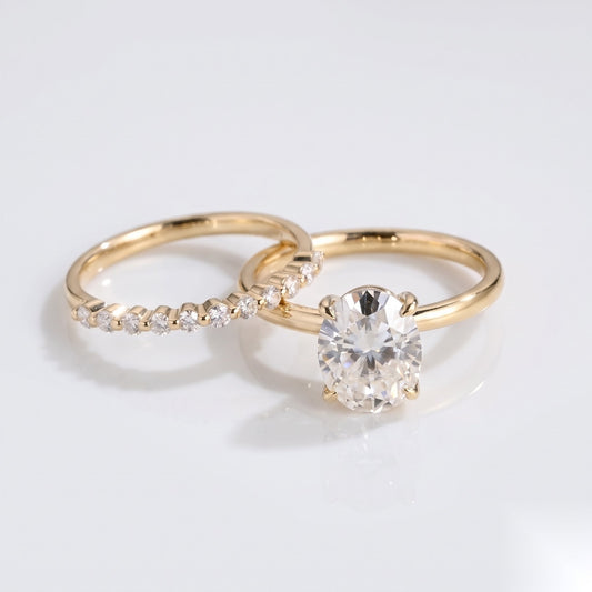 1.6 CT Emerald Cluster Moissanite Bridal Set