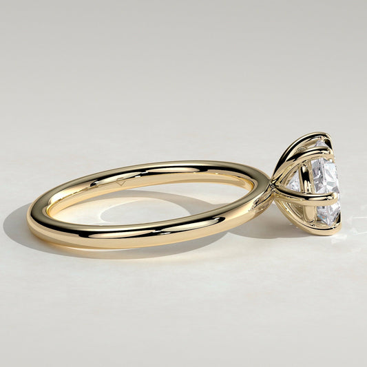 2 CT East West Oval Solitaire Moissanite Engagement Ring