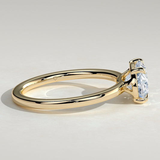 2 CT Oval Solitaire Moissanite Engagement Ring
