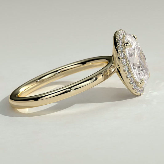 2 CT Oval Halo Moissanite Engagement Ring