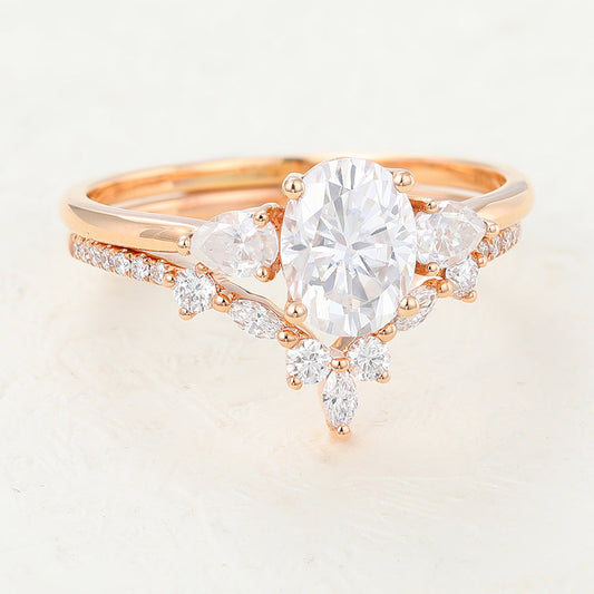 1.33 CT Oval Three Stone Moissanite Bridal Set
