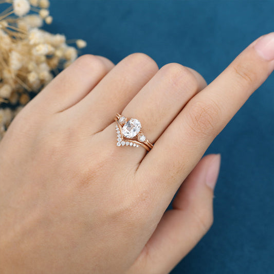 1.33 CT Oval Cluster Moissanite Bridal Set