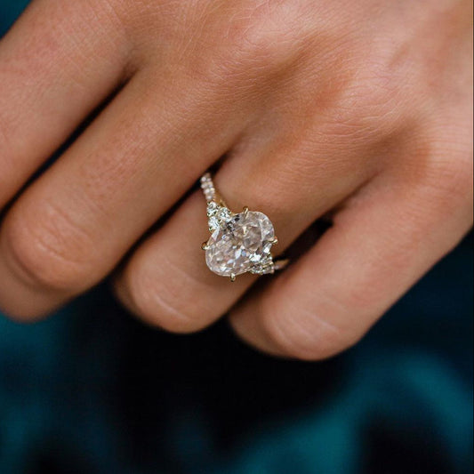 3.1 CT Oval Cluster & Pave Moissanite Engagement Ring