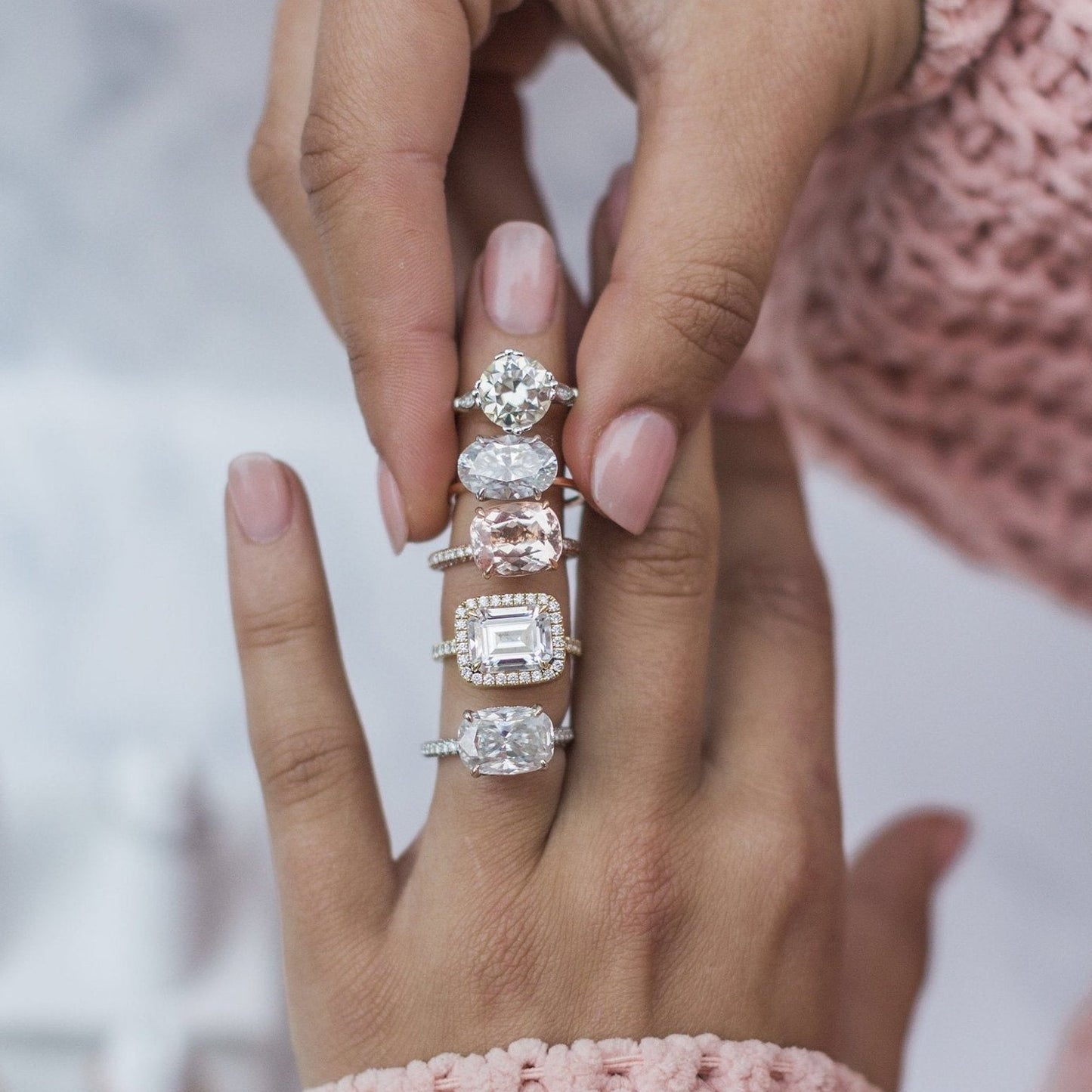 4 CT East West Oval Solitaire Moissanite Engagement Rings