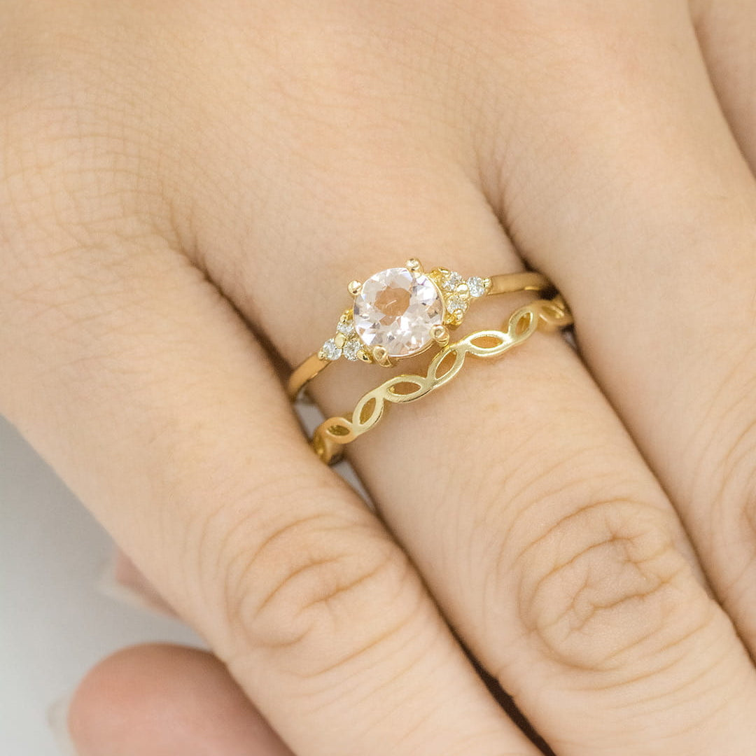 Classic Twisted Wedding Band