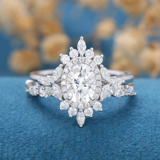 0.84 CT Oval Cluster Moissanite Bridal Set