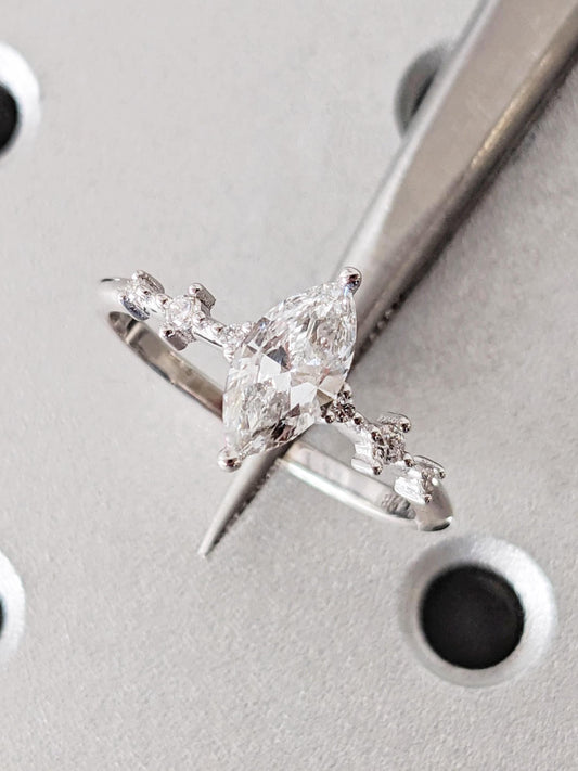 1.2 CT Round Solitaire Moissanite Engagement Ring