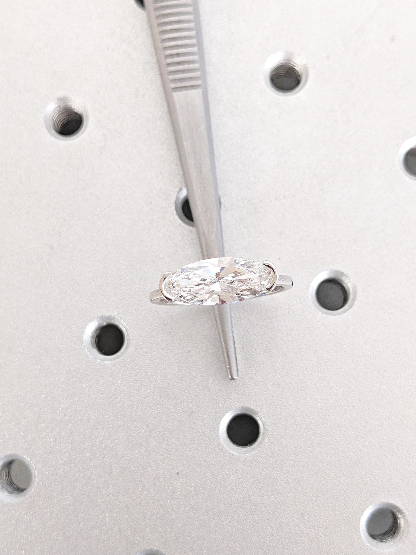 1.2 CT Round Solitaire Moissanite Engagement Ring