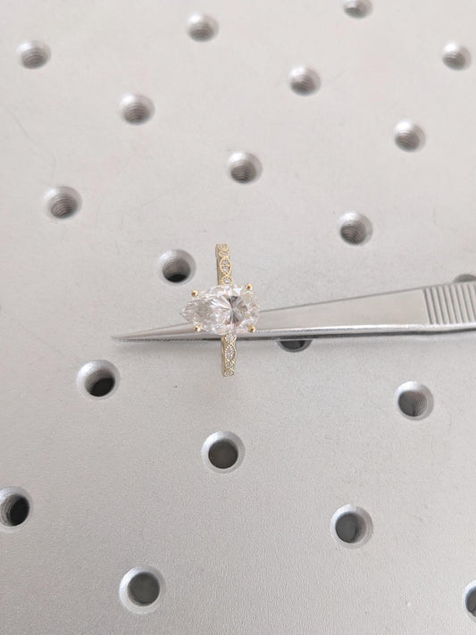 1.2 CT Round Solitaire Moissanite Engagement Ring