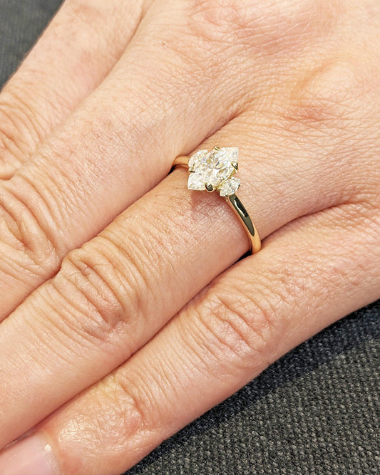 1.2 CT Round Solitaire Moissanite Engagement Ring