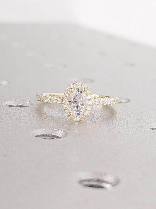 1.2 CT Round Solitaire Moissanite Engagement Ring