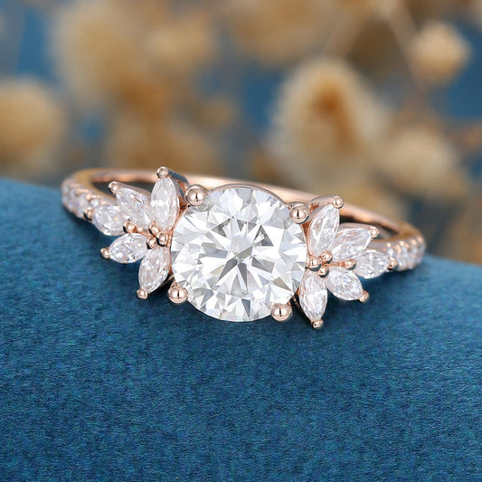 1.1 CT Round Cluster Moissanite Engagement Ring