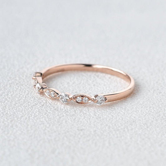 0.12 TCW Round Milgrain Moissanite Wedding Band