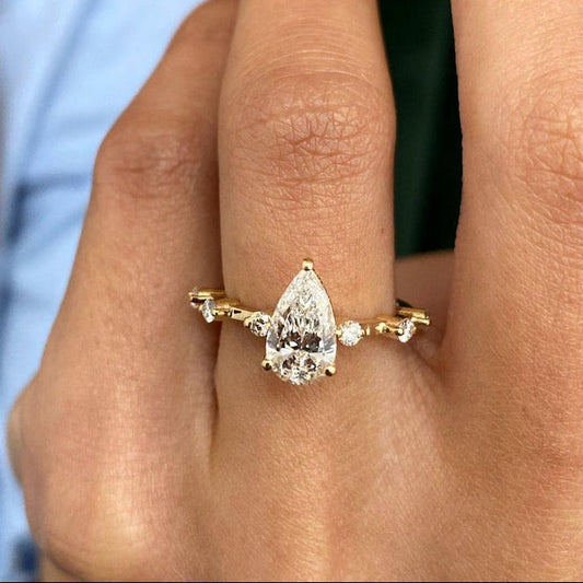 1 CT Pear Dainty Moissanite Engagement Ring