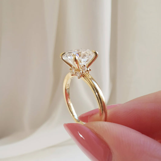 2.5 CT Round Hidden Halo Moissanite Engagement Ring