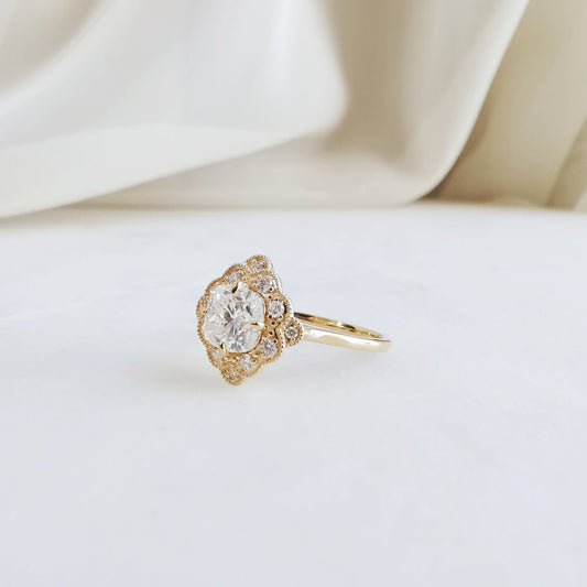 1 CT Cushion Vintage Halo Moissanite Engagement Ring