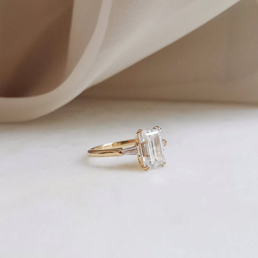 1.7 CT Emerald Three Stone Moissanite Engagement Ring