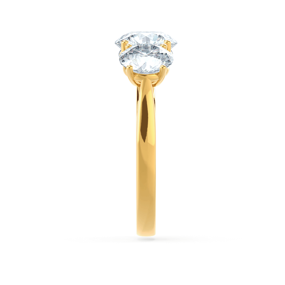 1.5 CT Round Three Stone Moissanite Engagement Ring