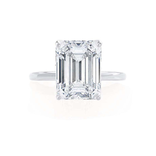 1.01 CT Emerald Solitaire Moissanite Engagement Ring