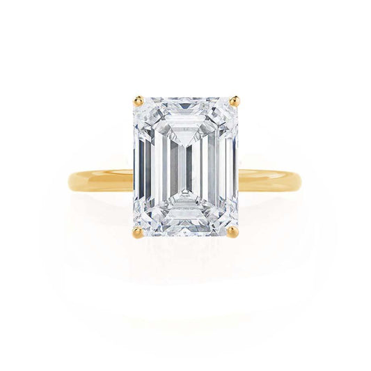 1.01 CT Emerald Solitaire Moissanite Engagement Ring