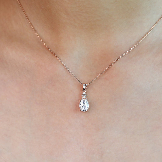 1.7 TCW Oval Moissanite Criss Cross Necklace