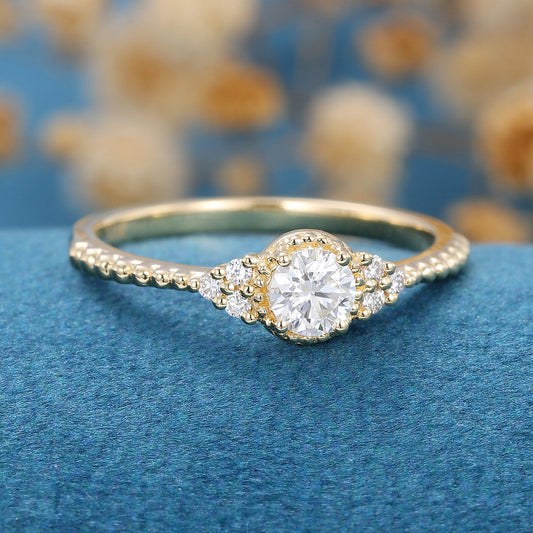 0.22 CT Round Cluster Moissanite Engagement Ring