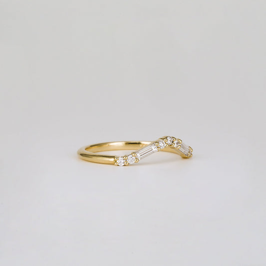 0.20 TCW Round & Baguette Curved Moissanite Wedding Band
