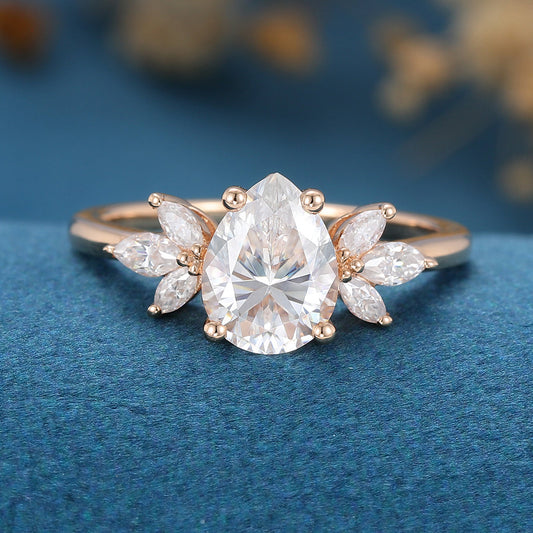 1 CT Pear Cluster Moissanite Engagement Ring