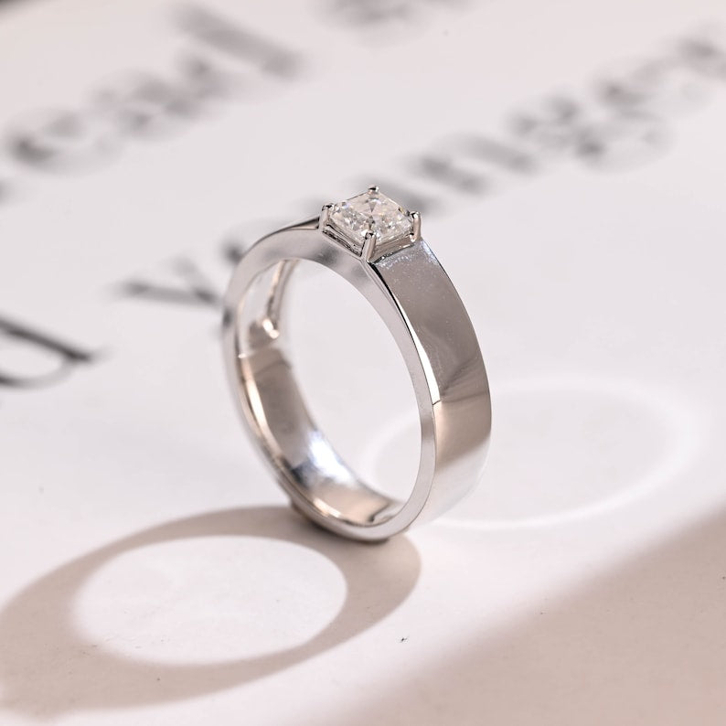 0.1 CT Asscher Moissanite Solitaire Men's Wedding Band