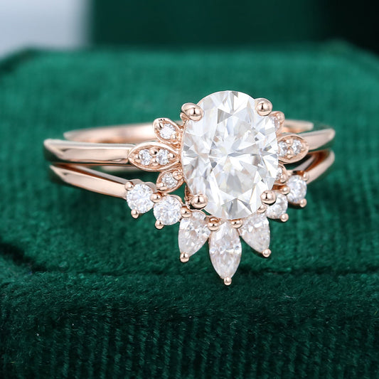 1.33 CT Oval Cluster Moissanite Bridal Set
