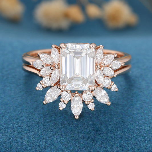 1.6 CT Emerald Cluster Moissanite Bridal Set