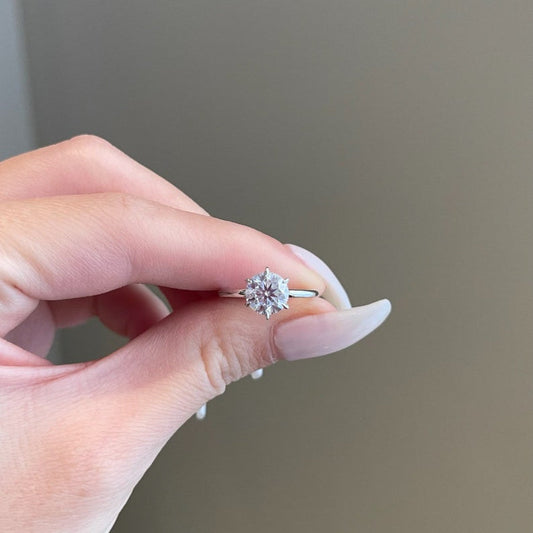 1 CT Round Solitaire Moissanite Engagement Ring