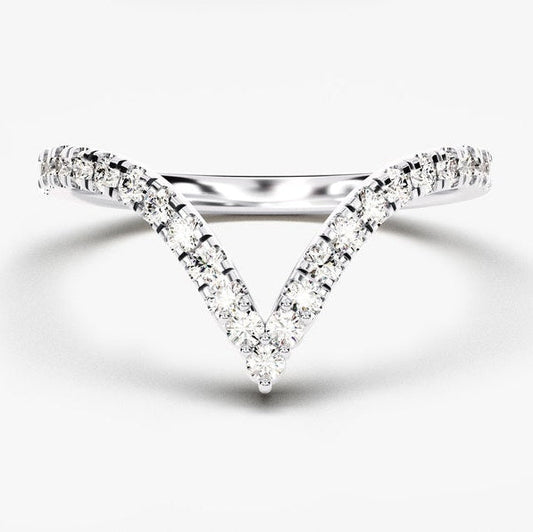0.40 TCW Round Curved Moissanite Wedding Band