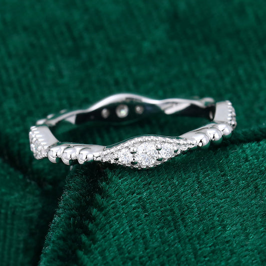 0.27 TCW Round Milgrain Moissanite Wedding Band