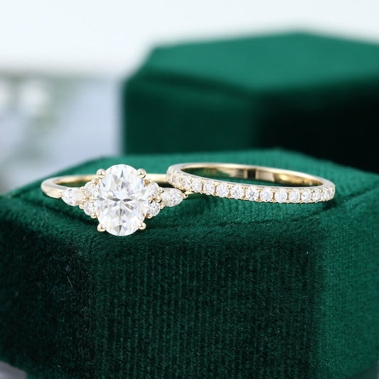 1.33 CT Oval Cluster Moissanite Bridal Set