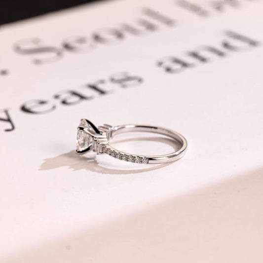 2.0 CT Oval Pave Moissanite Engagement Ring