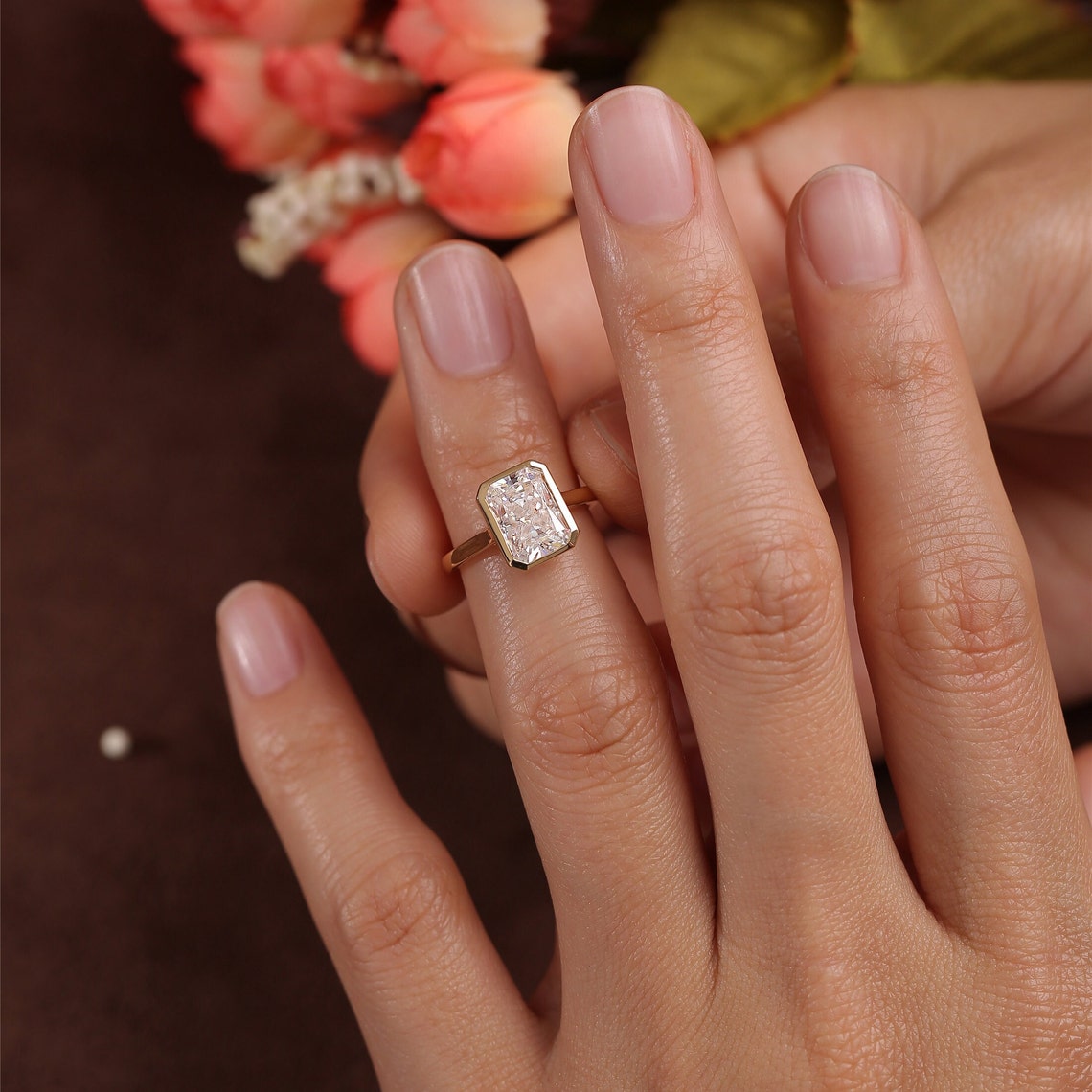 3 CT Radiant Bezel Moissanite Engagement Ring