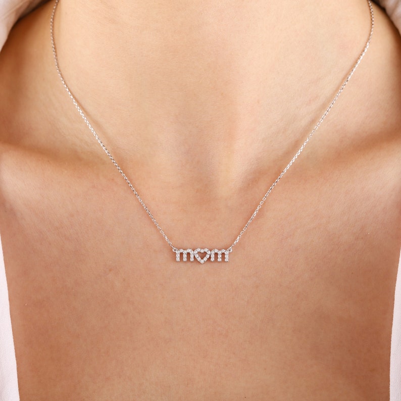 0.3 Carats Round Moissanite Mom Necklace