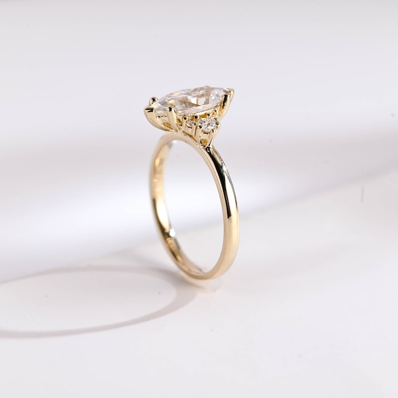 2.0 CT Marquise Three Stone Moissanite Engagement Ring