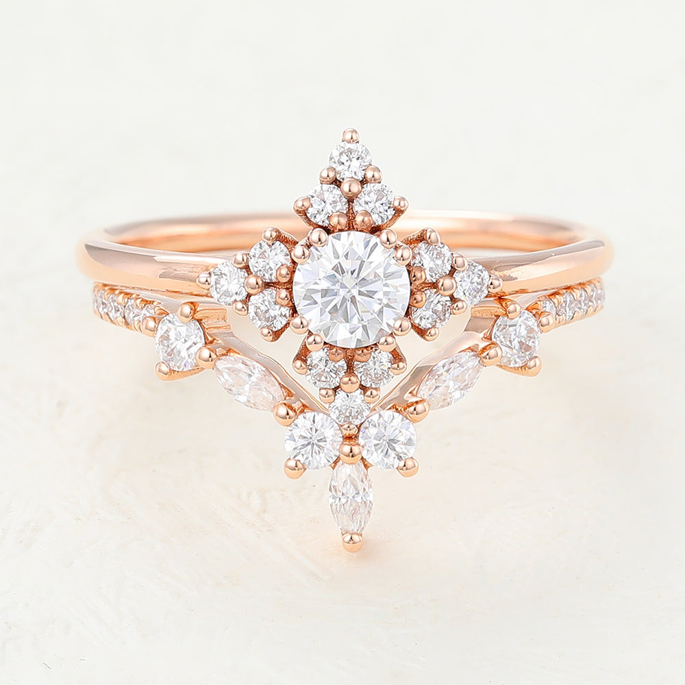 0.22 CT Round Cluster Moissanite Bridal Set
