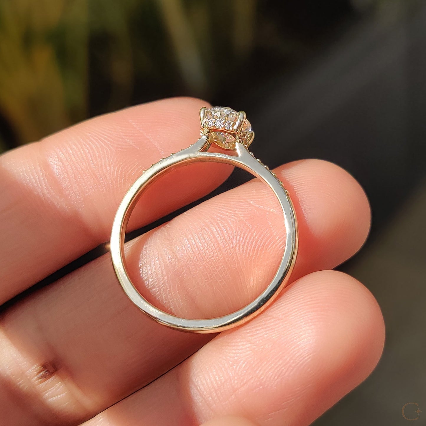 1 CT Oval Pave Moissanite Engagement Ring