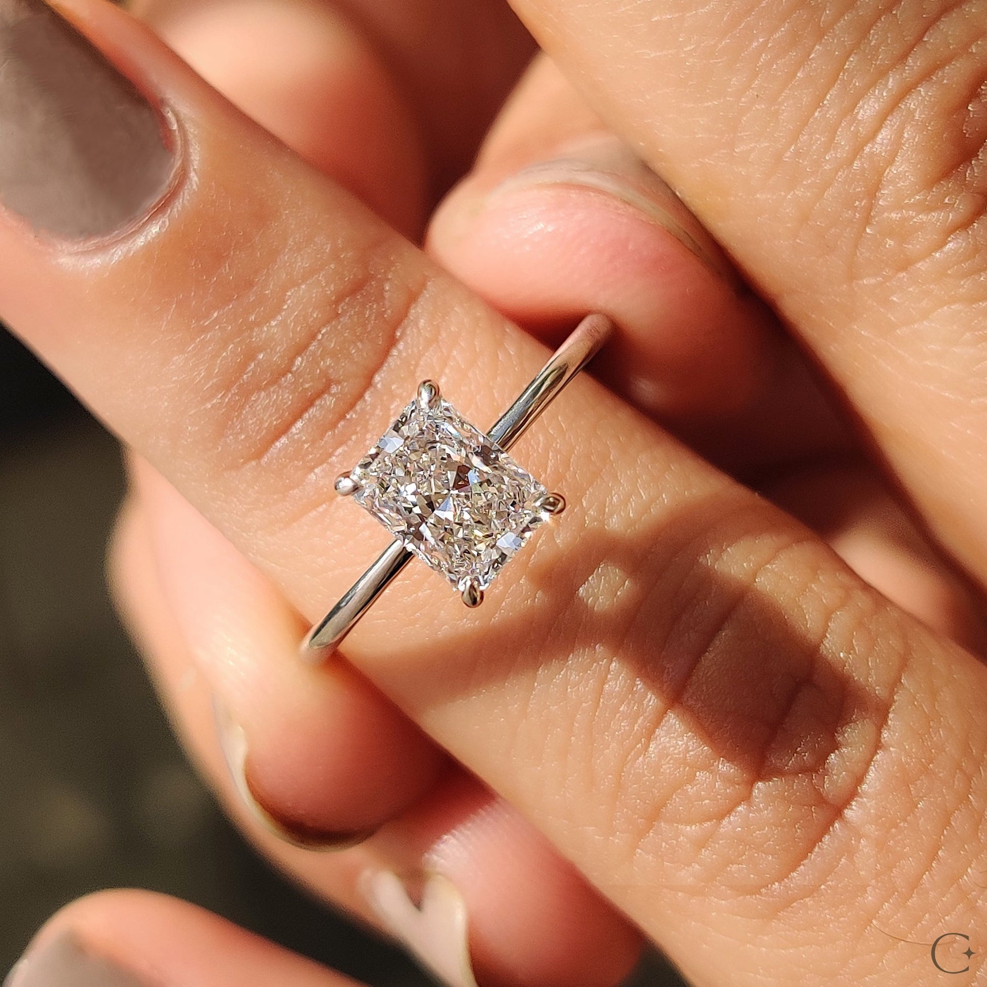 1 CT Radiant Solitaire Moissanite Engagement Ring