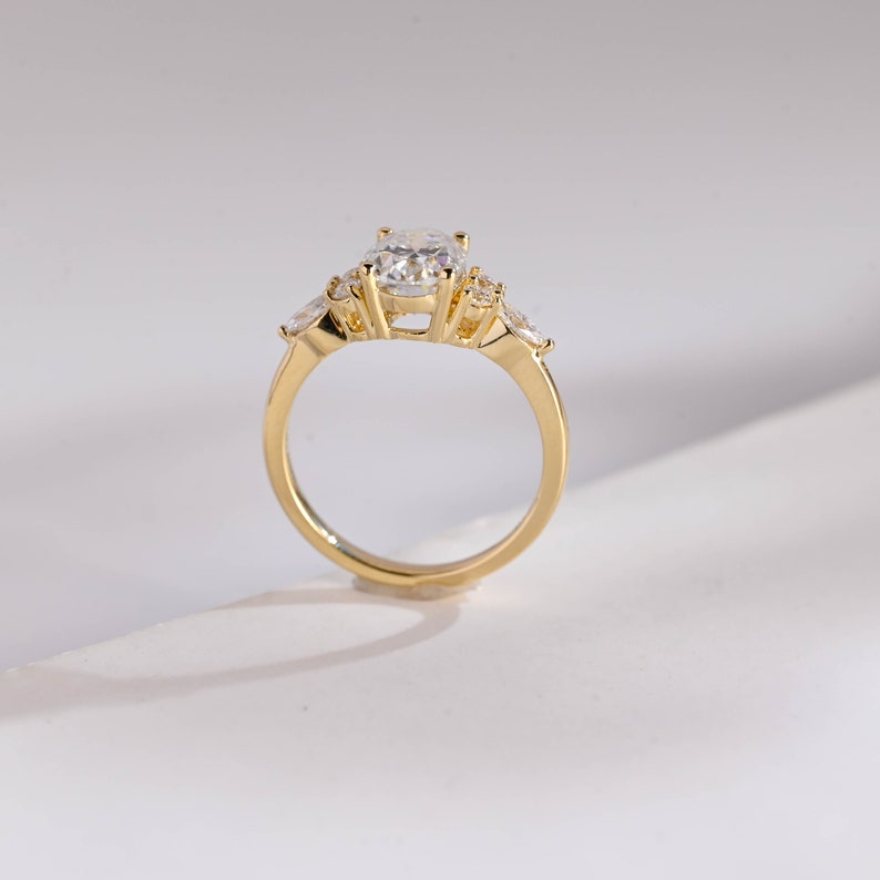 2.0 CT Oval Cluster Moissanite Engagement Ring