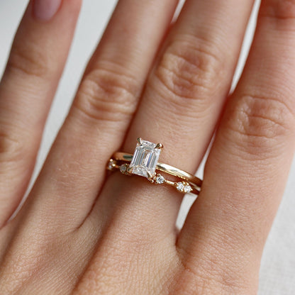 1 CT Emerald Hidden Halo Moissanite Engagement Ring