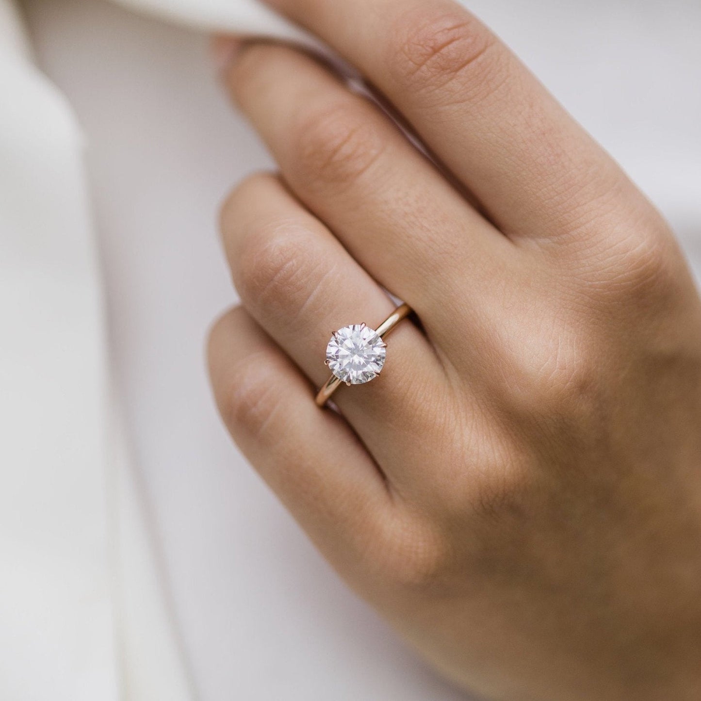 2.1 CT Round Solitaire Moissanite Engagement Ring