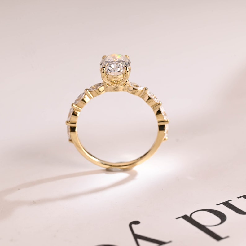 2.0 CT Oval Pave Moissanite Engagement Ring