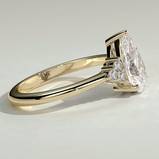 2 CT Pear Cluster Moissanite Engagement Ring