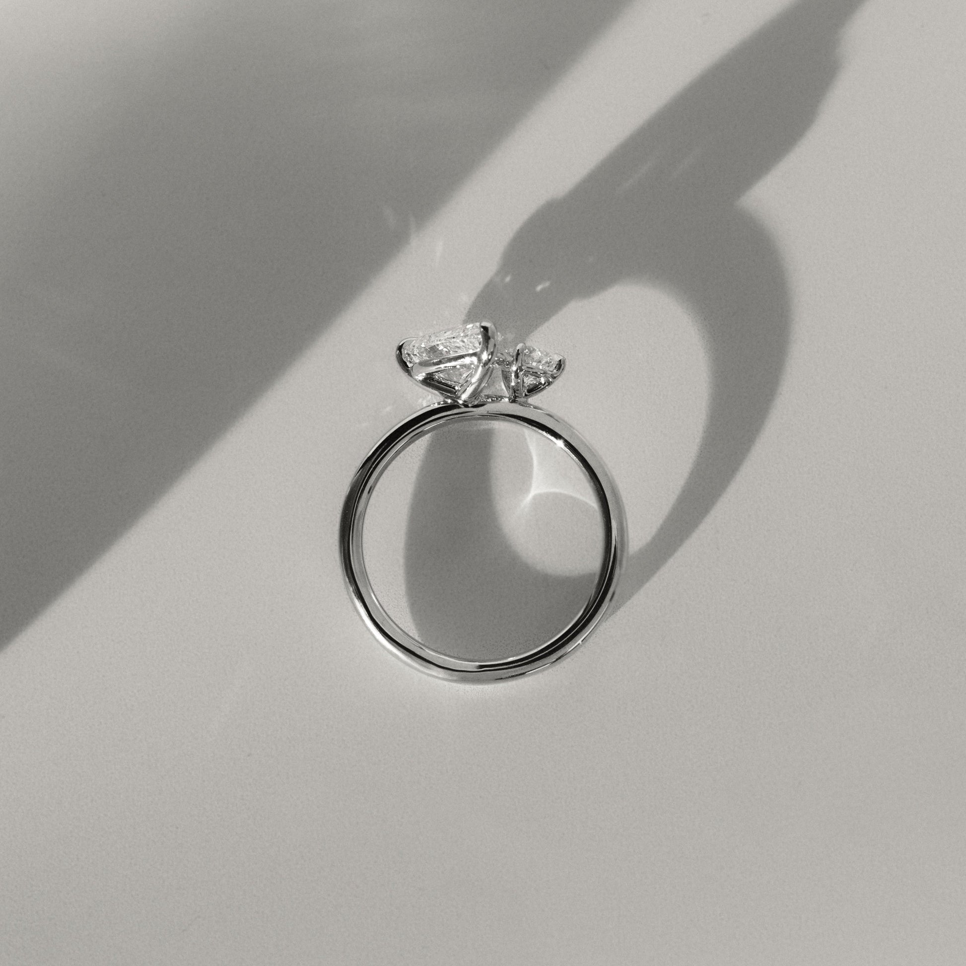 1 TCW Pear Toi et Moi Moissanite Engagement Ring