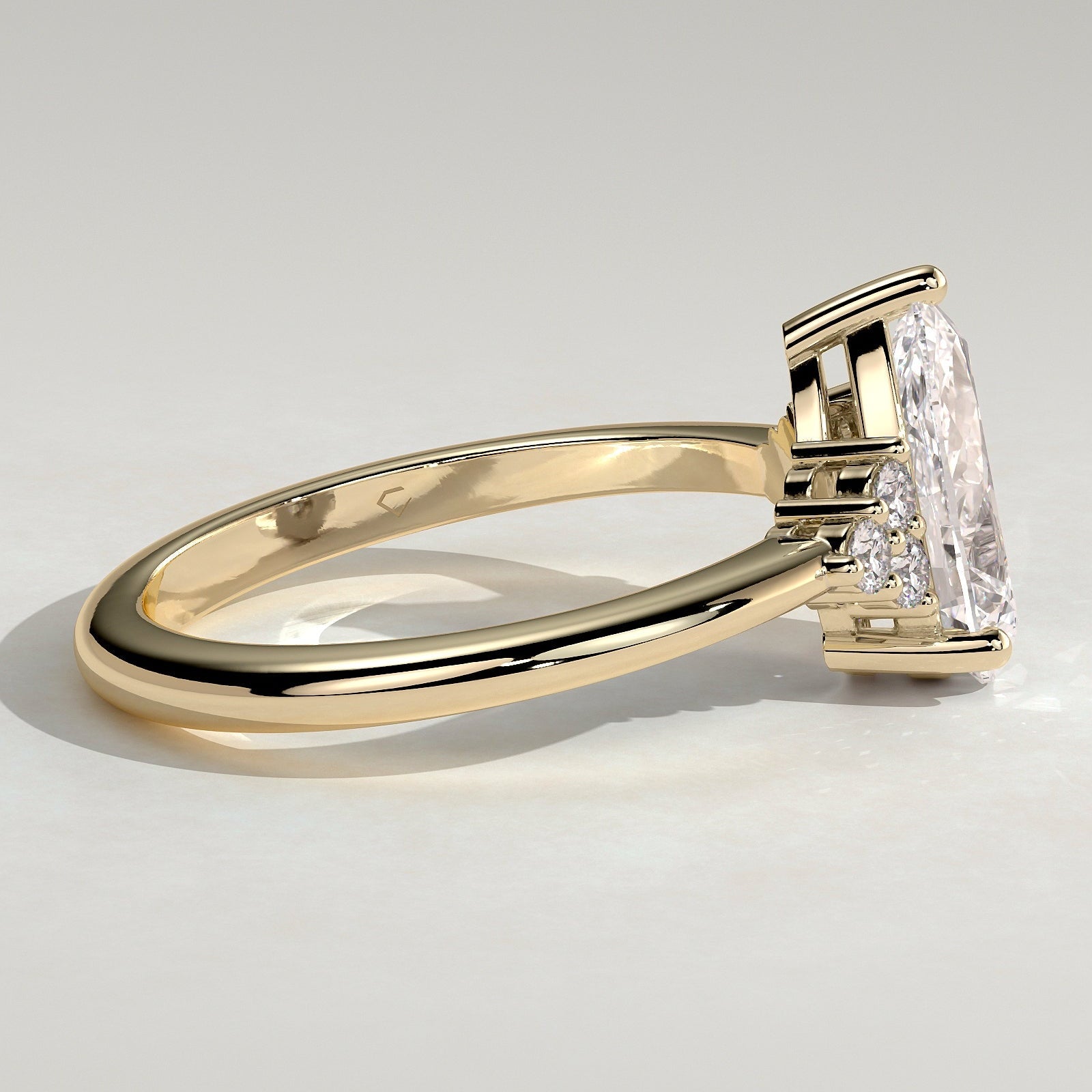 2 CT Pear Cluster Moissanite Engagement Ring