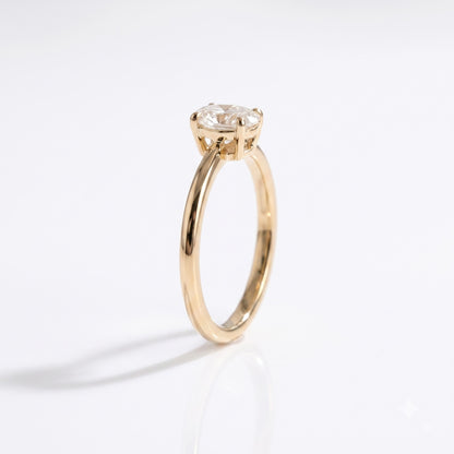 0.15 CT Oval Solitaire Moissanite Engagement Ring